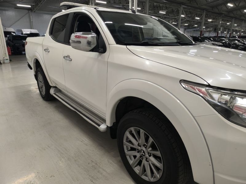 Mitsubishi L200 bild 3
