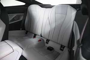 BMW M8 bild 23