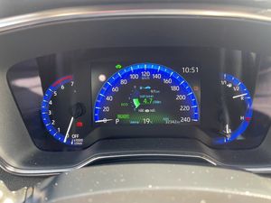 Suzuki Swace bild 19