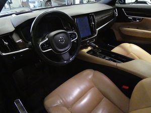 Volvo S90 bild 12