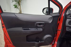 Toyota Yaris bild 16