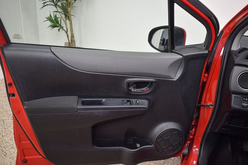 Toyota Yaris bild 16