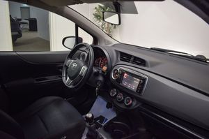 Toyota Yaris bild 9