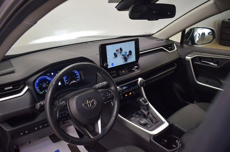 Toyota RAV4 bild 8