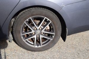 Toyota Auris bild 23