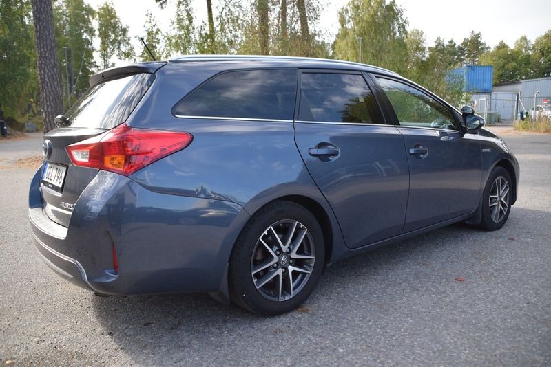 Toyota Auris bild 5