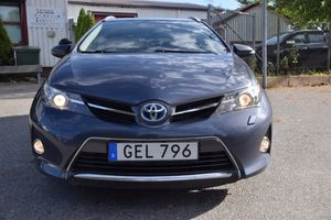 Toyota Auris bild 2