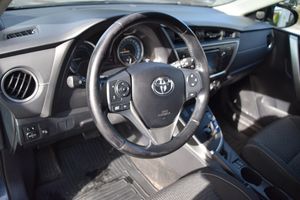 Toyota Auris bild 18