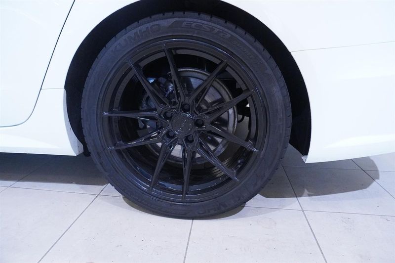 Audi A6 bild 8