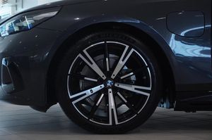 BMW 530 bild 17
