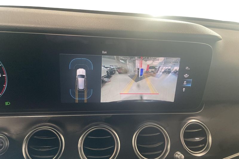 Mercedes E220 bild 13