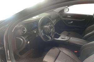 Mercedes E220 bild 6