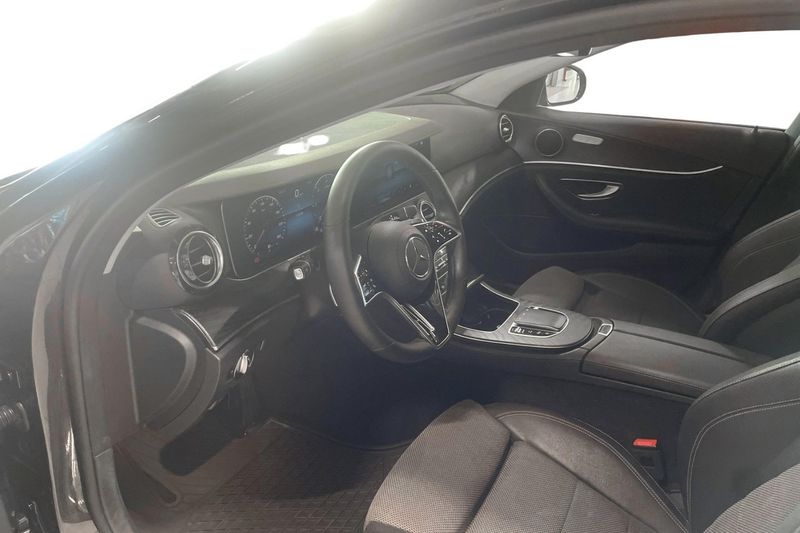 Mercedes E220 bild 6