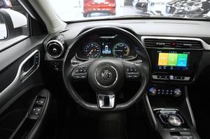 MG ZS EV bild 11