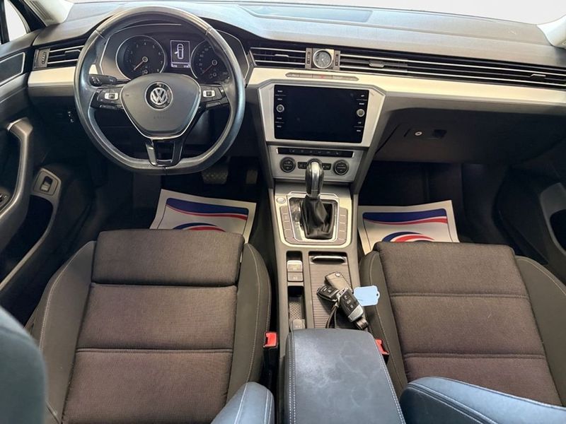 Volkswagen Passat bild 10