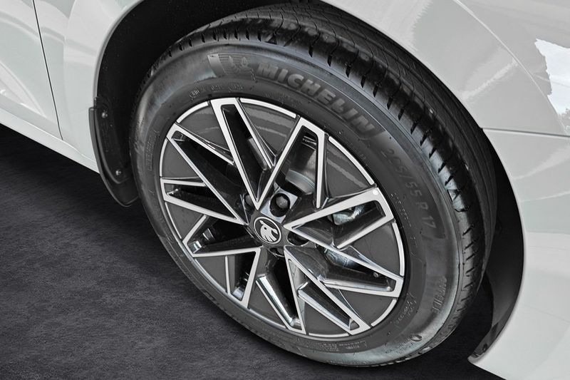 Skoda Octavia bild 9