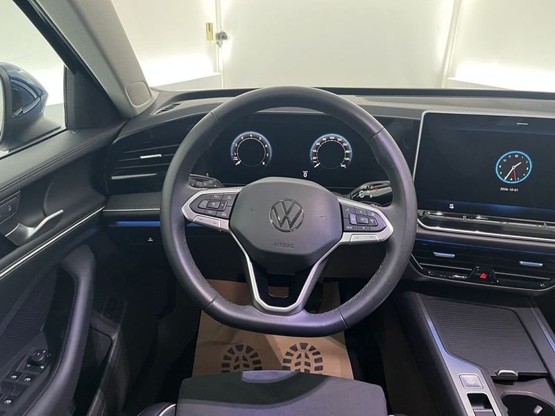 Volkswagen Passat bild 7