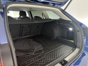 Volkswagen Passat bild 18