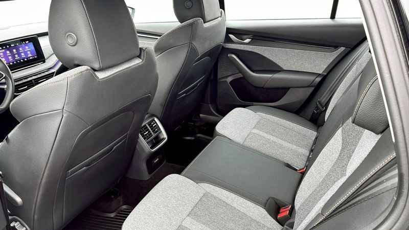 Skoda Octavia bild 11