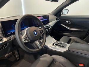 BMW 330 bild 5