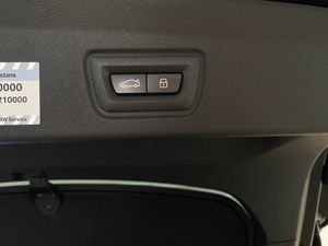 BMW i4 bild 10
