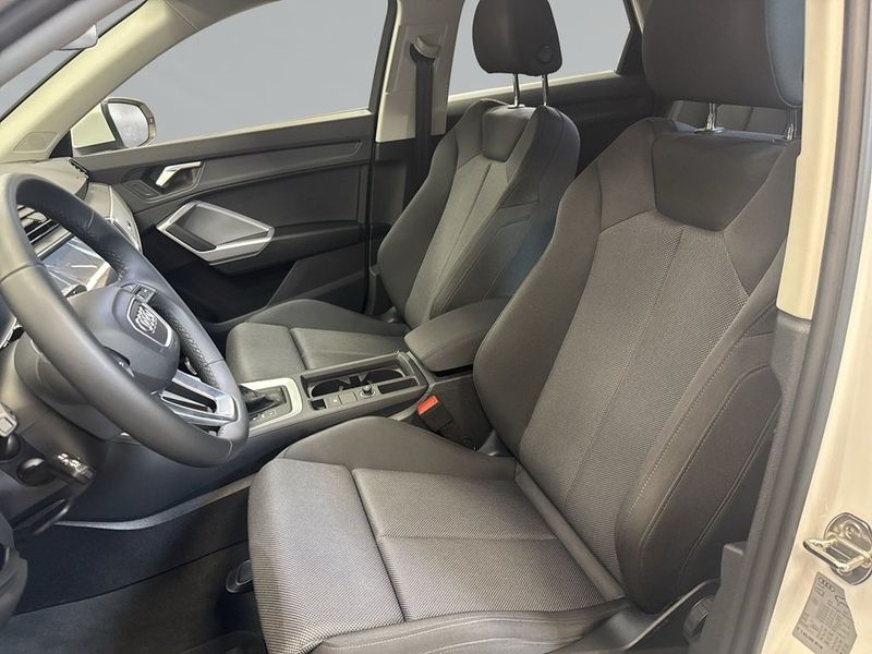 Audi Q3 bild 8