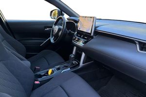 Toyota Corolla Cross bild 7