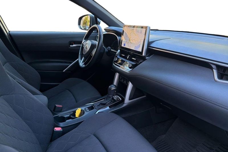 Toyota Corolla Cross bild 7