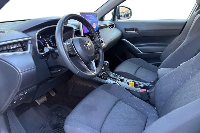 Toyota Corolla Cross bild 14