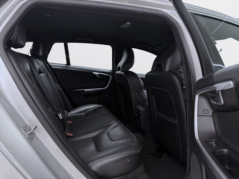 Volvo V60 bild 9