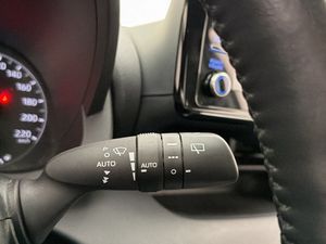 Toyota Yaris bild 24