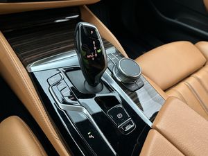 BMW 520 bild 23
