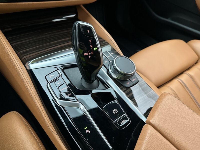 BMW 520 bild 23