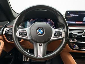 BMW 520 bild 10