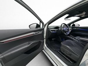 Skoda Enyaq bild 12