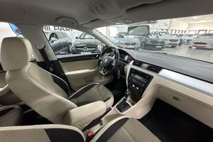 Skoda Rapid bild 13