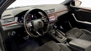 Skoda Superb bild 8