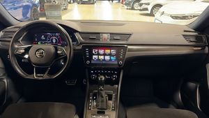 Skoda Superb bild 11