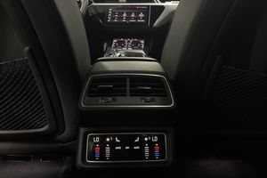 Audi Q8 bild 32