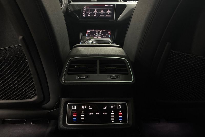 Audi Q8 bild 32