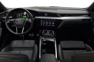 Audi Q8 bild 12