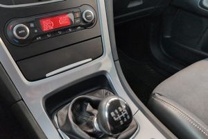 Ford Mondeo bild 13