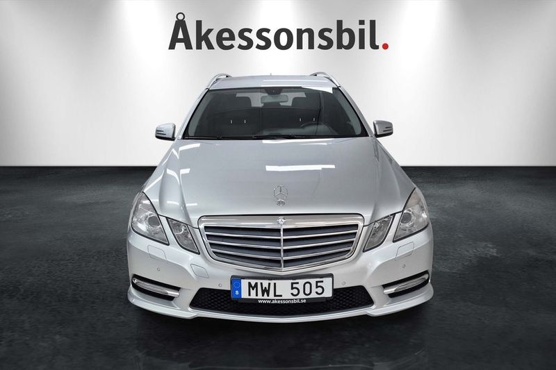 Mercedes E220 bild 2