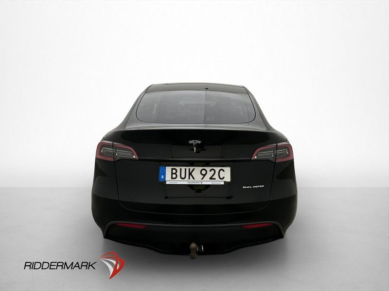 Tesla Model Y bild 8