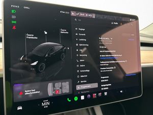 Tesla Model Y bild 25
