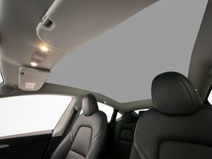 Tesla Model Y bild 15