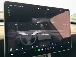 Tesla Model Y bild 23