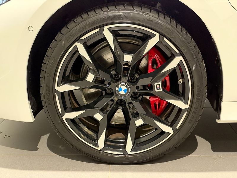 BMW 330 bild 5