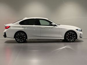 BMW 330 bild 3