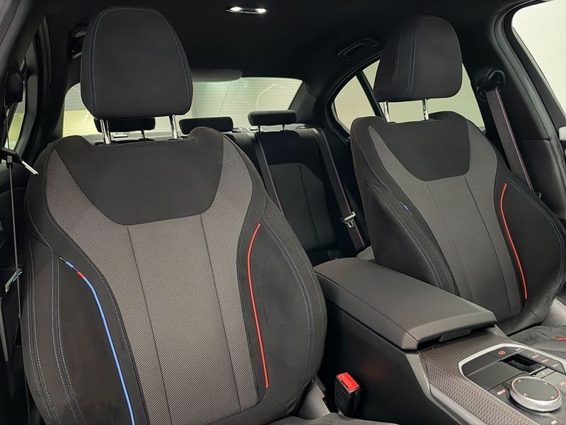 BMW 330 bild 17